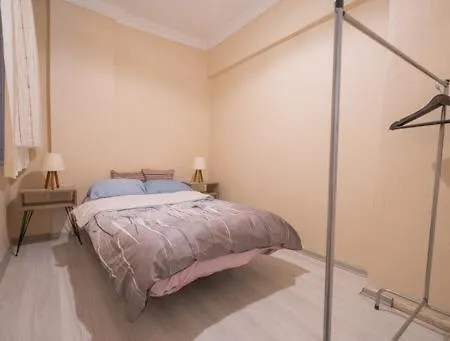 아파트 Central Apartment Within 1 Min Walking Distance To The Beach In Marmaris 말마리스